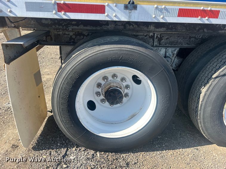 image for item EG0696 1982 Hobbs dry van trailer