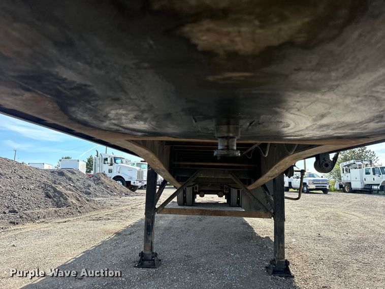 image for item EG1474 2003 Great Dane GPS248 flatbed trailer