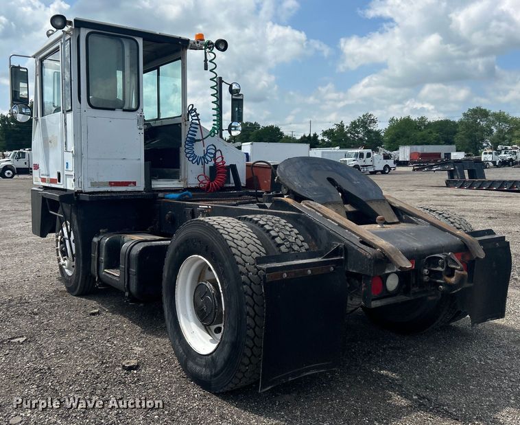 image for item EG1543 1986 SISU USA 5984 yard truck