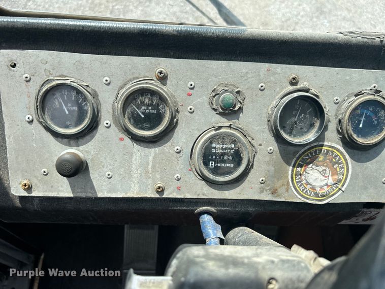 image for item EG1543 1986 SISU USA 5984 yard truck