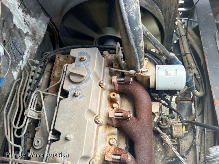 image for item EG1543 1986 SISU USA 5984 yard truck