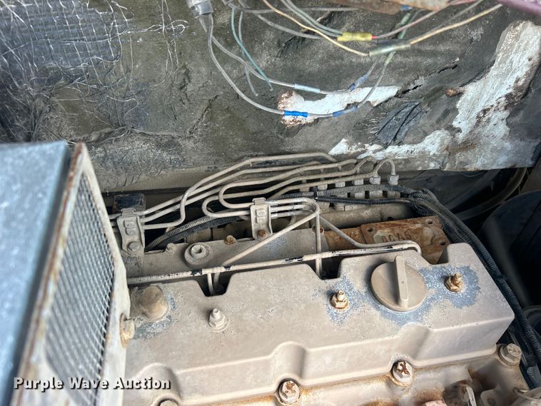 image for item EG1543 1986 SISU USA 5984 yard truck