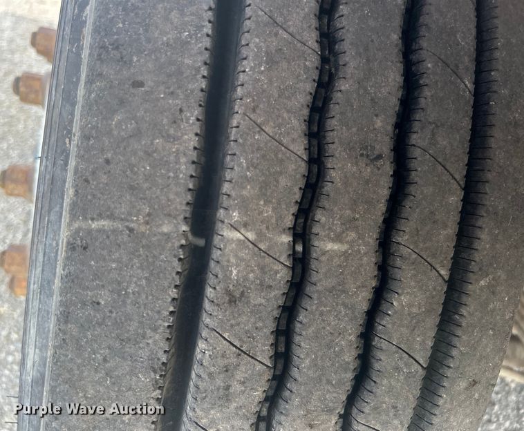 image for item EG1543 1986 SISU USA 5984 yard truck