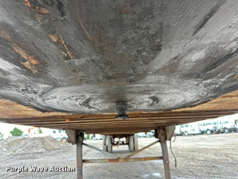 image for item EG1635 1991 Lufkin TFV-IP dry van trailer