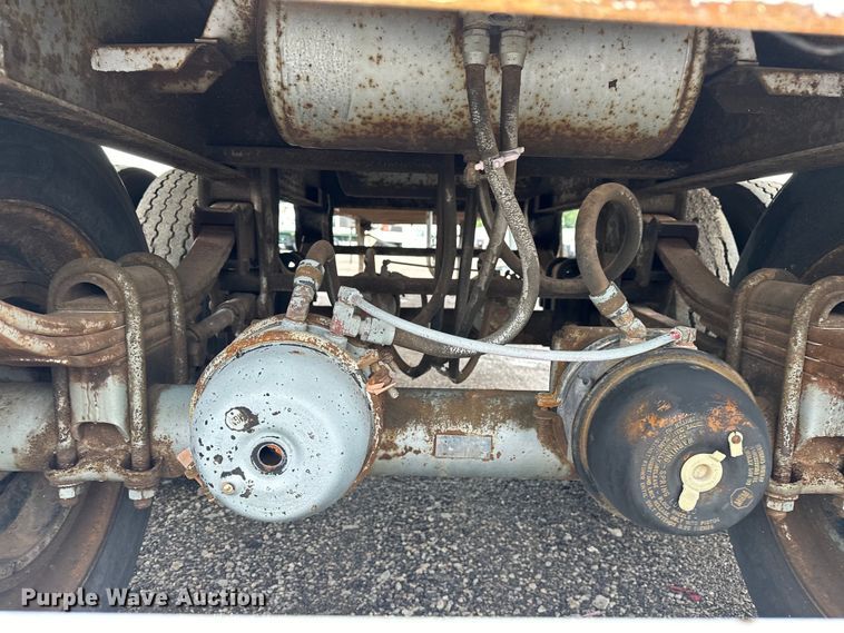 image for item EG1635 1991 Lufkin TFV-IP dry van trailer