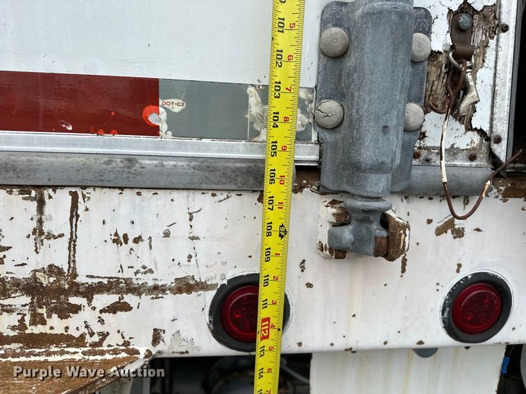 image for item EG1635 1991 Lufkin TFV-IP dry van trailer