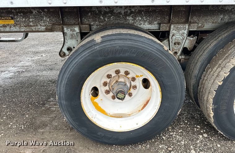 image for item EG1635 1991 Lufkin TFV-IP dry van trailer