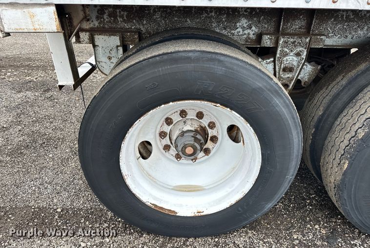 image for item EG1635 1991 Lufkin TFV-IP dry van trailer