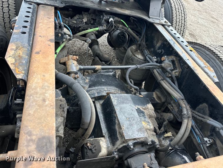 image for item EG1639 2009 Freightliner  Century Class S/T semi truck