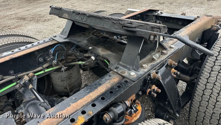 image for item EG1639 2009 Freightliner  Century Class S/T semi truck