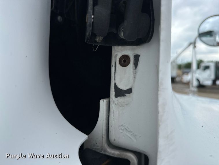 image for item EG1639 2009 Freightliner  Century Class S/T semi truck