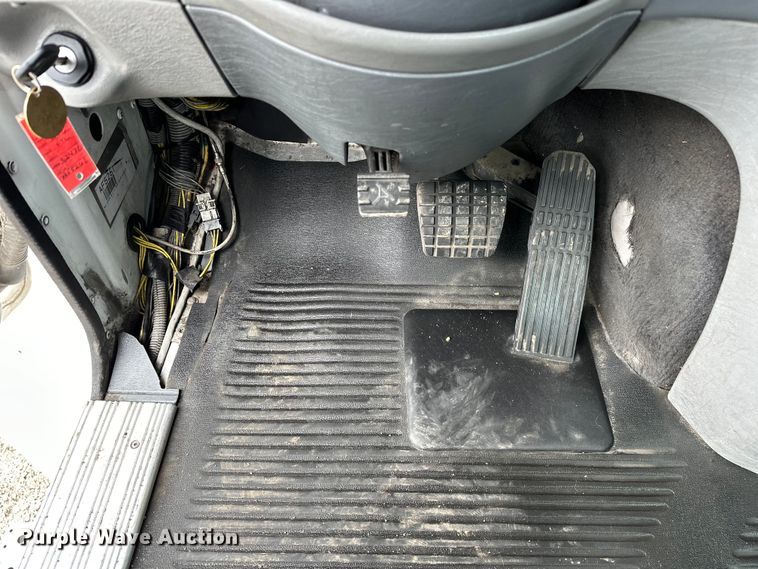 image for item EG1639 2009 Freightliner  Century Class S/T semi truck