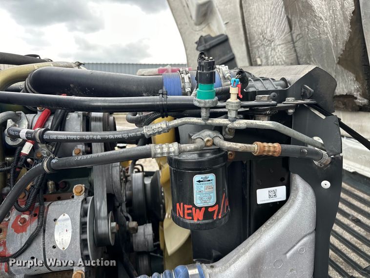 image for item EG1639 2009 Freightliner  Century Class S/T semi truck