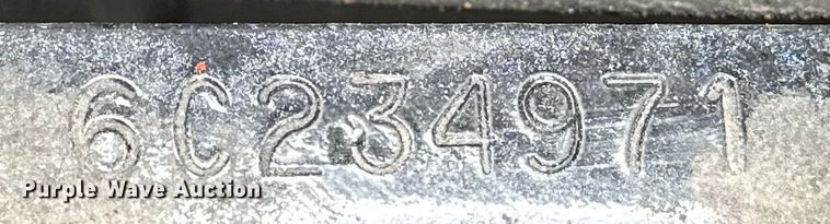 image for item EG1650 2006 International  9400 6X4 semi truck