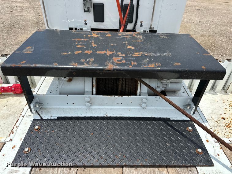 image for item EG1651 2021 Ledwell LW53HTHT3 drop deck equipment trailer