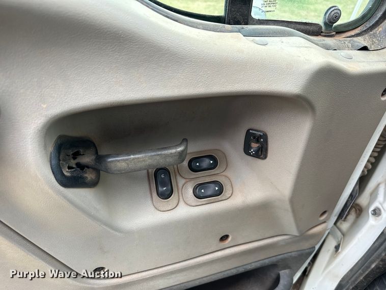 image for item EH3999 2006 Sterling AT9 semi truck