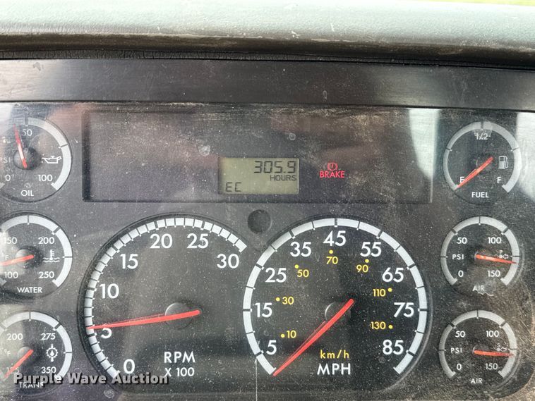 image for item EH3999 2006 Sterling AT9 semi truck