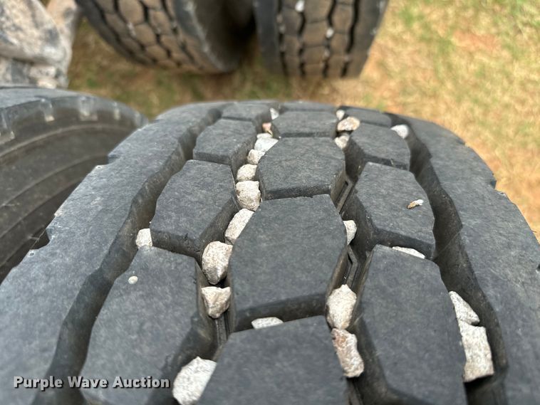 image for item EH3999 2006 Sterling AT9 semi truck