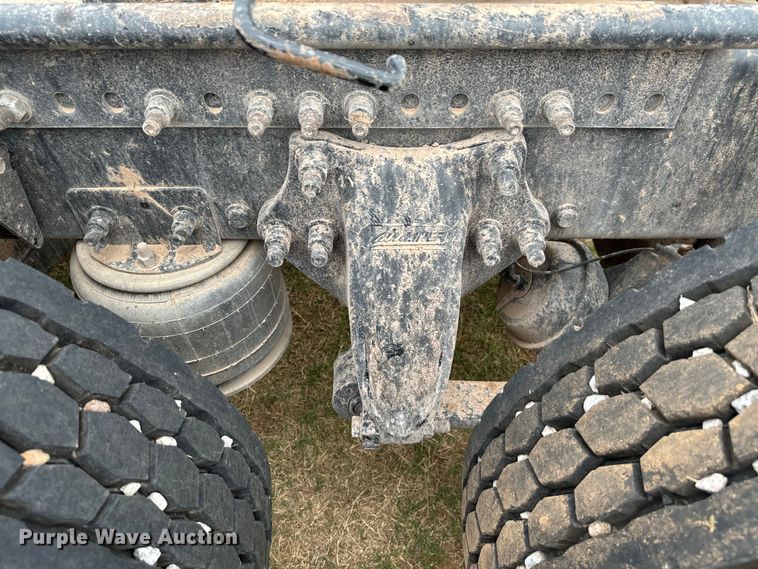 image for item EH3999 2006 Sterling AT9 semi truck