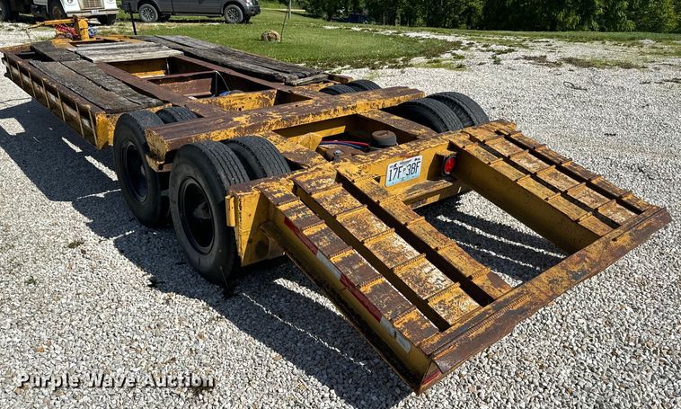 image for item EH6866 1948 Curell Trailer Company equipment trailer