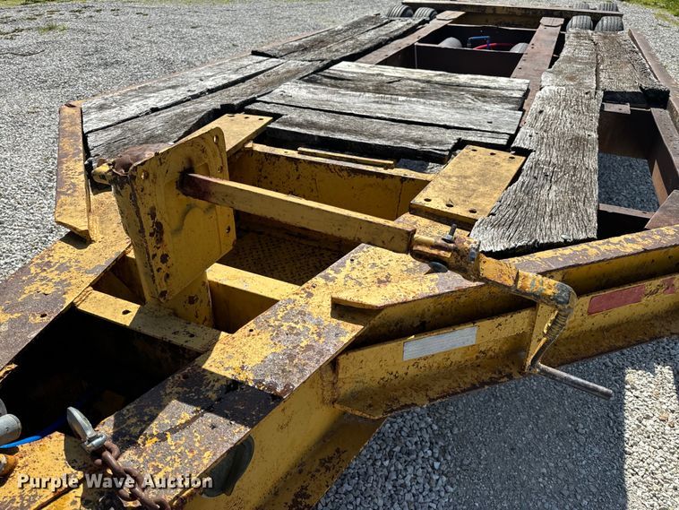 image for item EH6866 1948 Curell Trailer Company equipment trailer