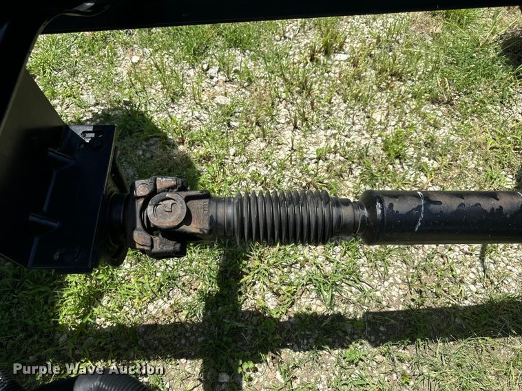 image for item EH6940 2009 Freightliner  Business Class M2 truck cab and chassis