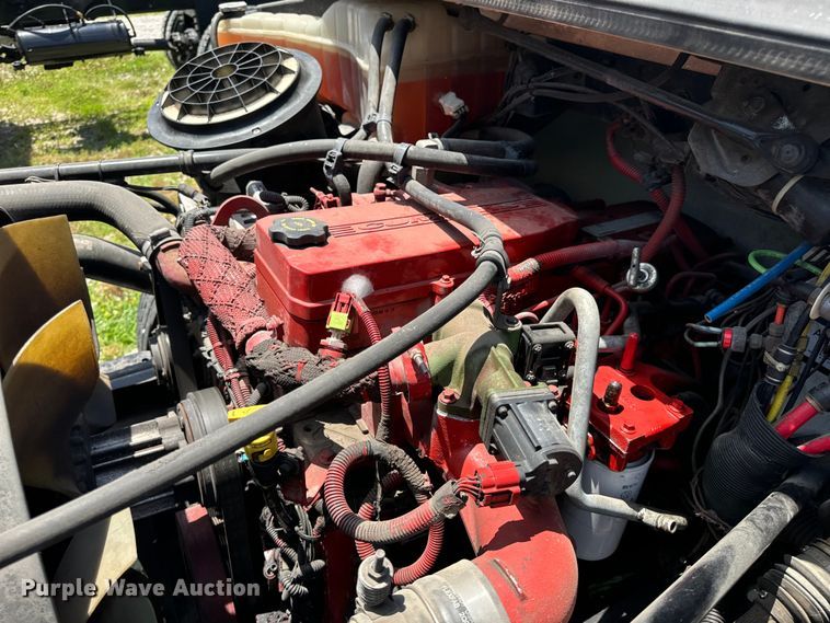 image for item EH6940 2009 Freightliner  Business Class M2 truck cab and chassis