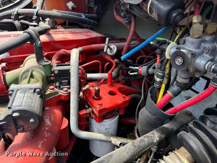 image for item EH6940 2009 Freightliner  Business Class M2 truck cab and chassis