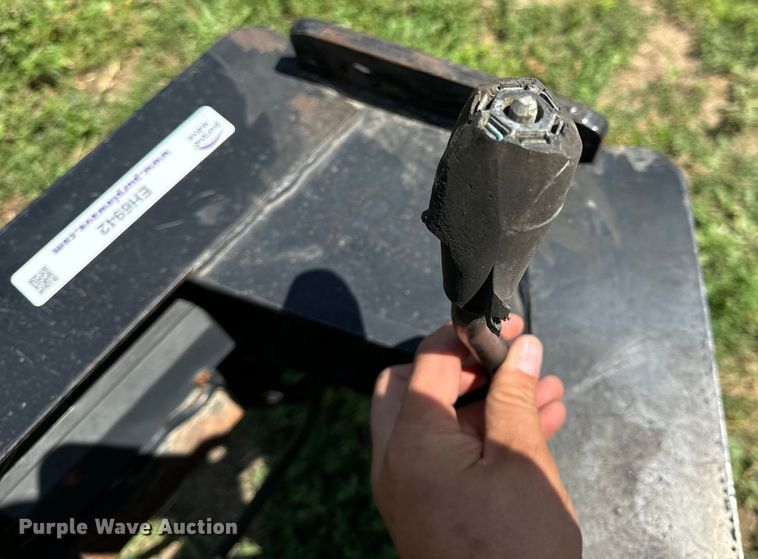 image for item EH6942 2006 PJ equipment trailer