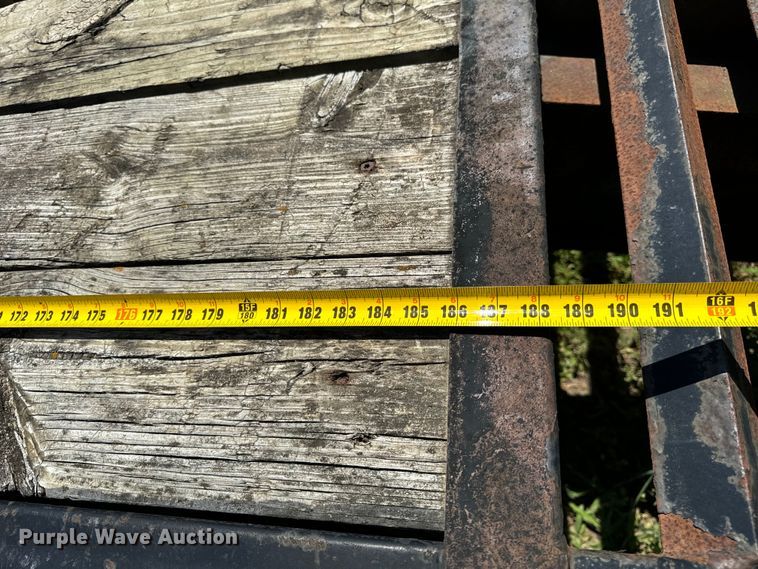 image for item EH6942 2006 PJ equipment trailer