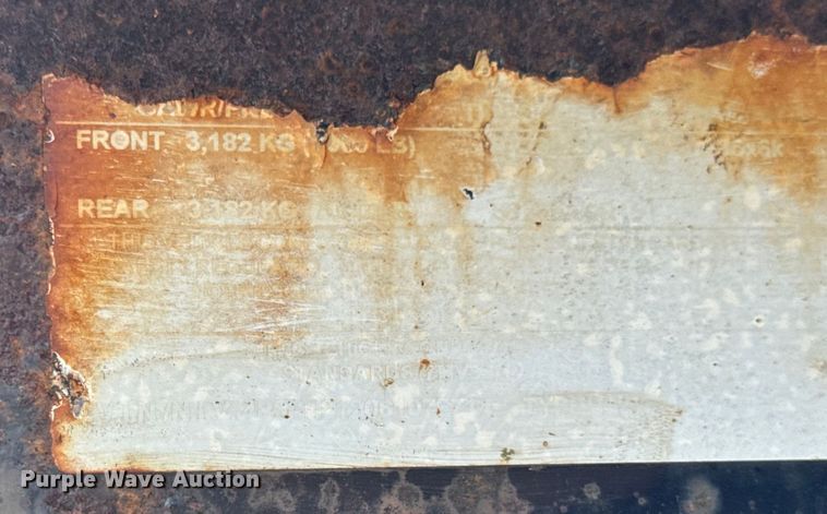 image for item EH6942 2006 PJ equipment trailer