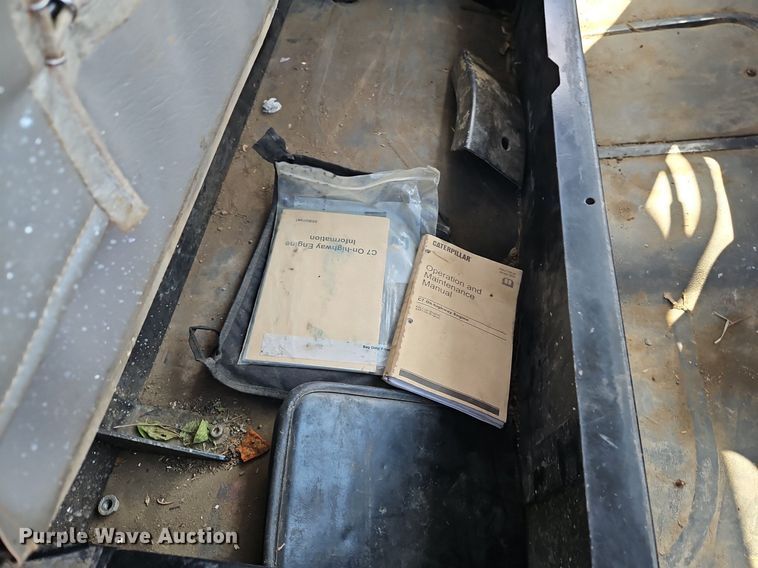 image for item EI3802 2006 Freightliner  Business Class M2 truck cab and chassis