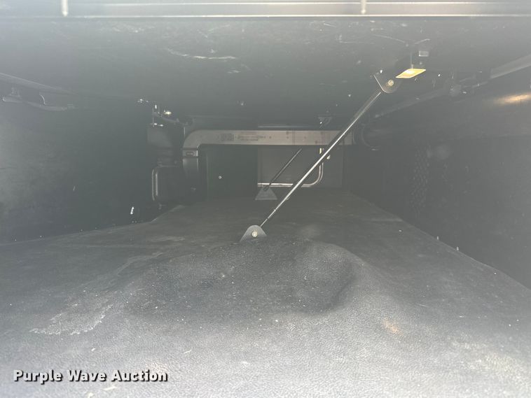 image for item EJ4357 2019 Kenworth  T680 semi truck