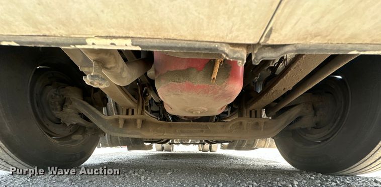 image for item EJ4357 2019 Kenworth  T680 semi truck