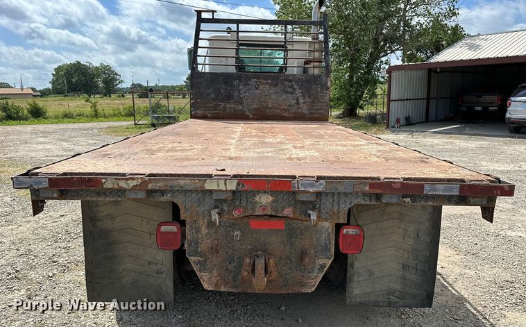 image for item EJ4365 1998 International  9100 flatbed truck