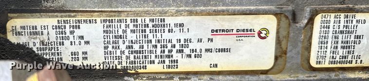 image for item EJ4365 1998 International  9100 flatbed truck