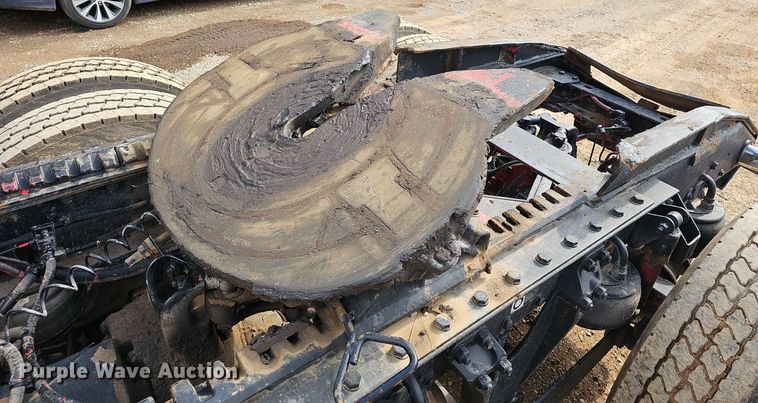 image for item EJ5513 2016 Kenworth  W900 semi truck