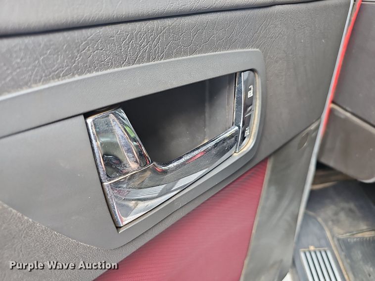 image for item EJ5513 2016 Kenworth  W900 semi truck