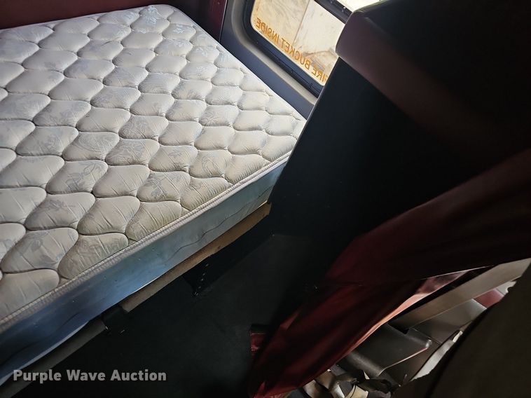 image for item EJ5513 2016 Kenworth  W900 semi truck