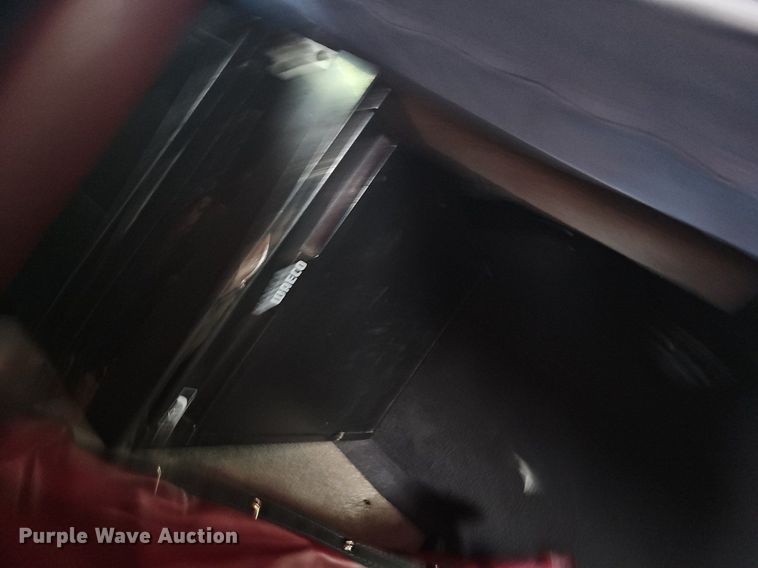 image for item EJ5513 2016 Kenworth  W900 semi truck