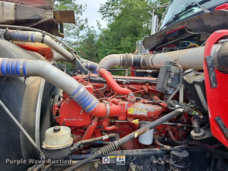 image for item EJ5513 2016 Kenworth  W900 semi truck