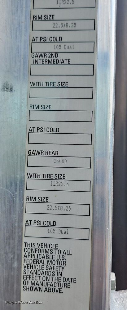 image for item EJ5513 2016 Kenworth  W900 semi truck