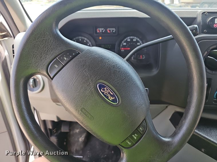 image for item EJ5602 2013 Ford Super Duty E350 shuttle bus