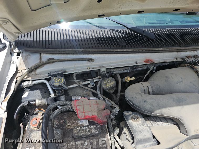 image for item EJ5602 2013 Ford Super Duty E350 shuttle bus