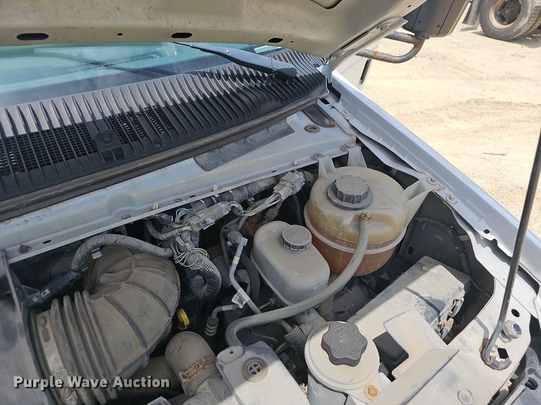 image for item EJ5602 2013 Ford Super Duty E350 shuttle bus