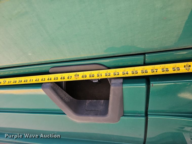 image for item EJ5635 2017 Freightliner  Cascadia 125 semi truck