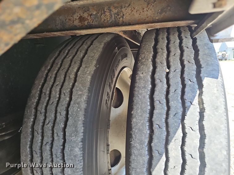 image for item EJ5677 2012 Utility Trailers drop deck equipment trailer