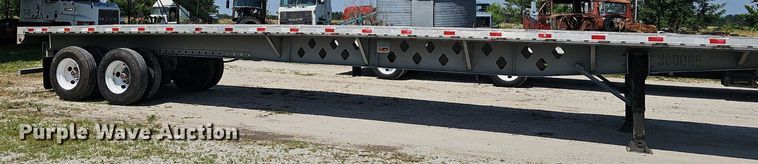 image for item EJ5678 2013 Hyundai Translead FC2480122-S flatbed trailer