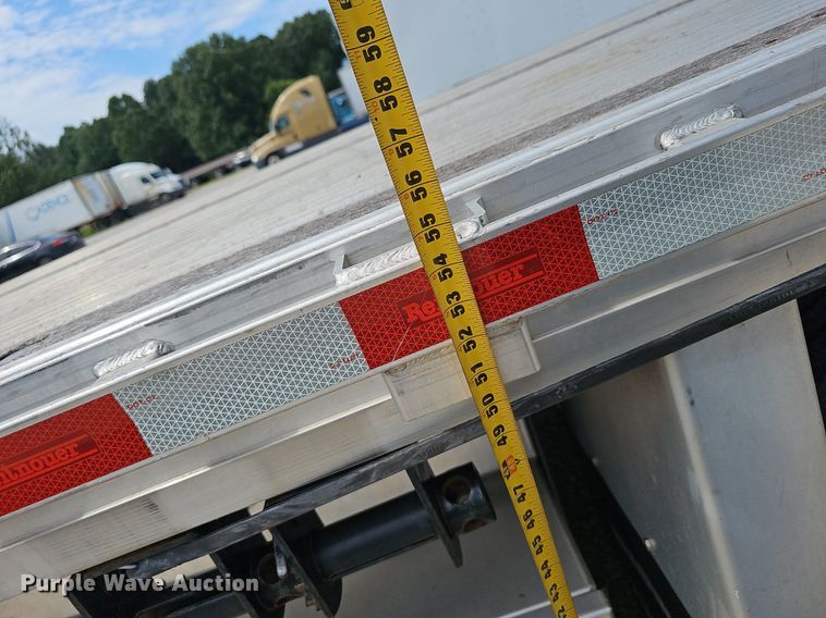 image for item EJ5707 2019 Reitnouer flatbed trailer