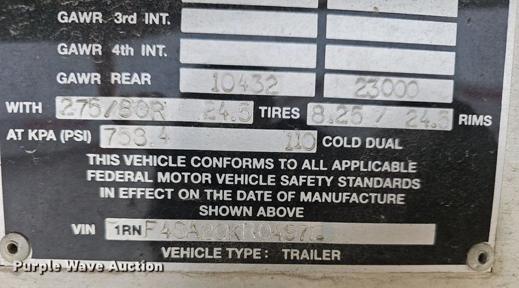 image for item EJ5707 2019 Reitnouer flatbed trailer